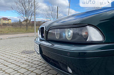 Седан BMW 5 Series 2001 в Ужгороде