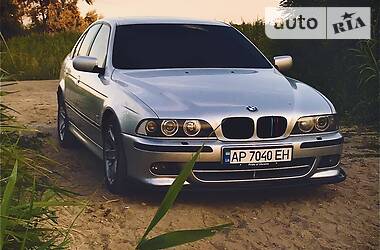 Седан BMW 5 Series 2000 в Днепрорудном