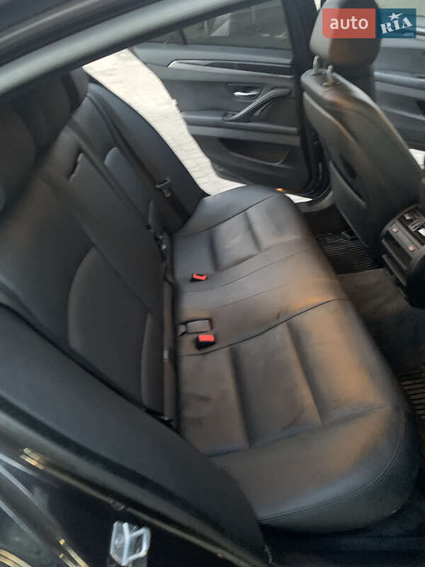 Седан BMW 5 Series 2014 в Ивано-Франковске