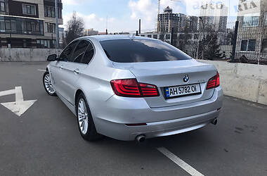 Седан BMW 5 Series 2011 в Киеве