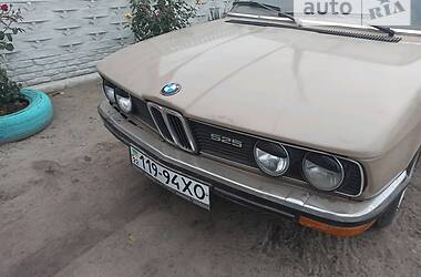 Седан BMW 5 Series 1979 в Олешках