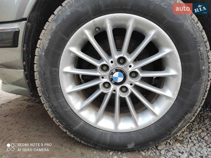 Седан BMW 5 Series 1989 в Вінниці