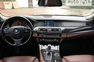 Седан BMW 5 Series 2010 в Киеве