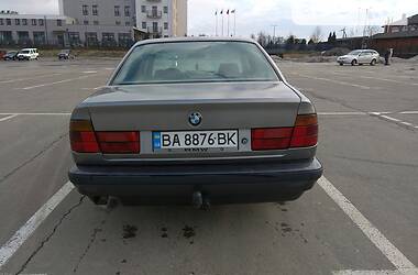 Седан BMW 5 Series 1990 в Львове