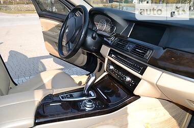 Седан BMW 5 Series 2010 в Львове