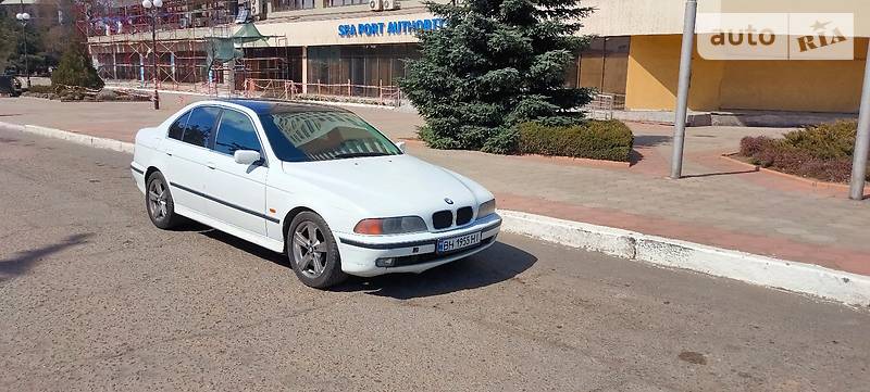 Седан BMW 5 Series 1997 в Черноморске