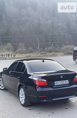 Седан BMW 5 Series 2006 в Межгорье