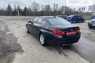 Седан BMW 5 Series 2013 в Львове