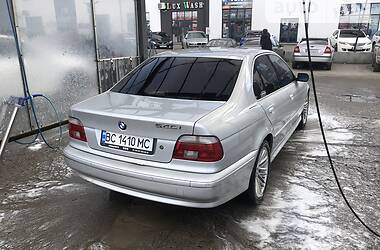 Седан BMW 5 Series 2001 в Киеве