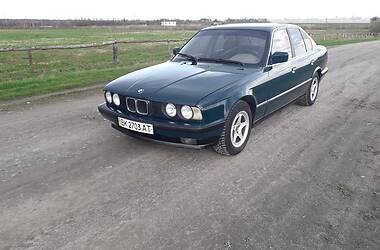 Седан BMW 5 Series 1992 в Рокитном