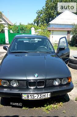 Седан BMW 5 Series 1991 в Николаеве