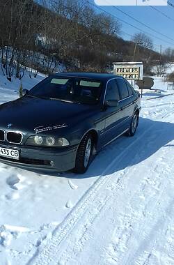 Седан BMW 5 Series 2002 в Черновцах