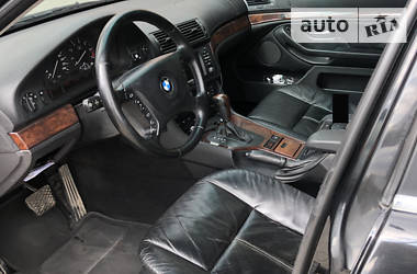 Седан BMW 5 Series 2002 в Тернополе