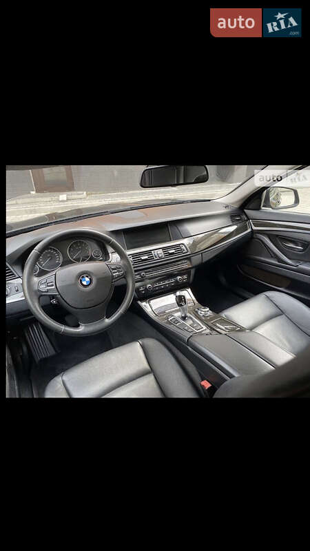 Седан BMW 5 Series 2011 в Івано-Франківську