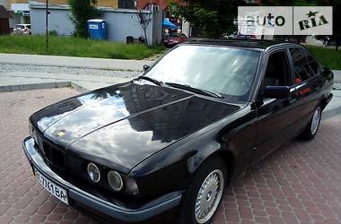 Седан BMW 5 Series 1991 в Львове