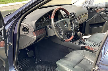 Седан BMW 5 Series 2002 в Одессе