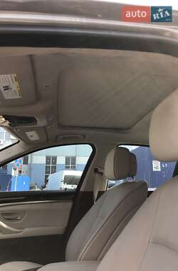 Седан BMW 5 Series 2013 в 