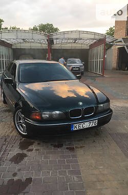 Седан BMW 5 Series 1999 в Знаменке