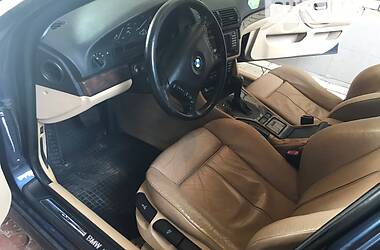 Седан BMW 5 Series 2002 в Харькове