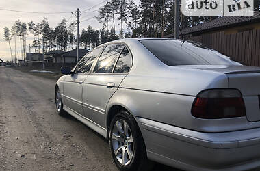 Седан BMW 5 Series 2001 в Киеве