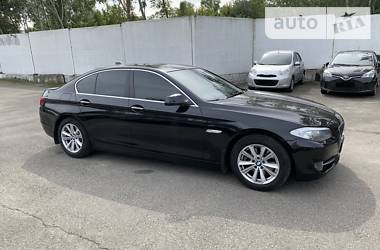 Седан BMW 5 Series 2012 в 