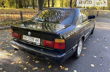 Седан BMW 5 Series 1990 в Нежине