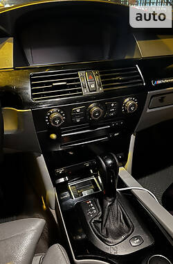 Седан BMW 5 Series 2003 в 
