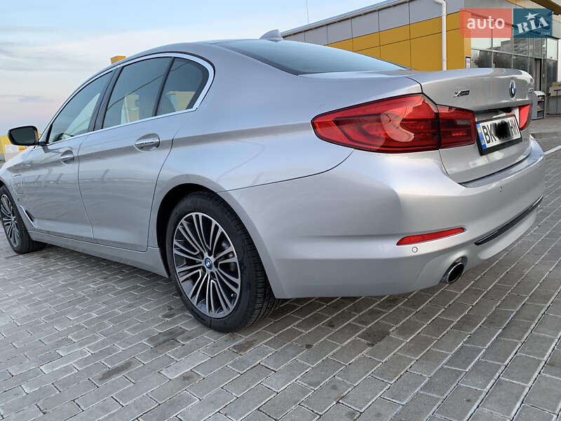 Седан BMW 5 Series 2018 в Ровно фото 16 Седан BMW 5 Series 2018 в Ровно