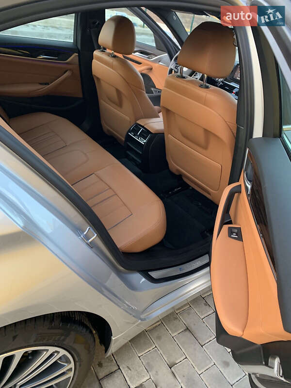 Седан BMW 5 Series 2018 в Ровно фото 22 Седан BMW 5 Series 2018 в Ровно