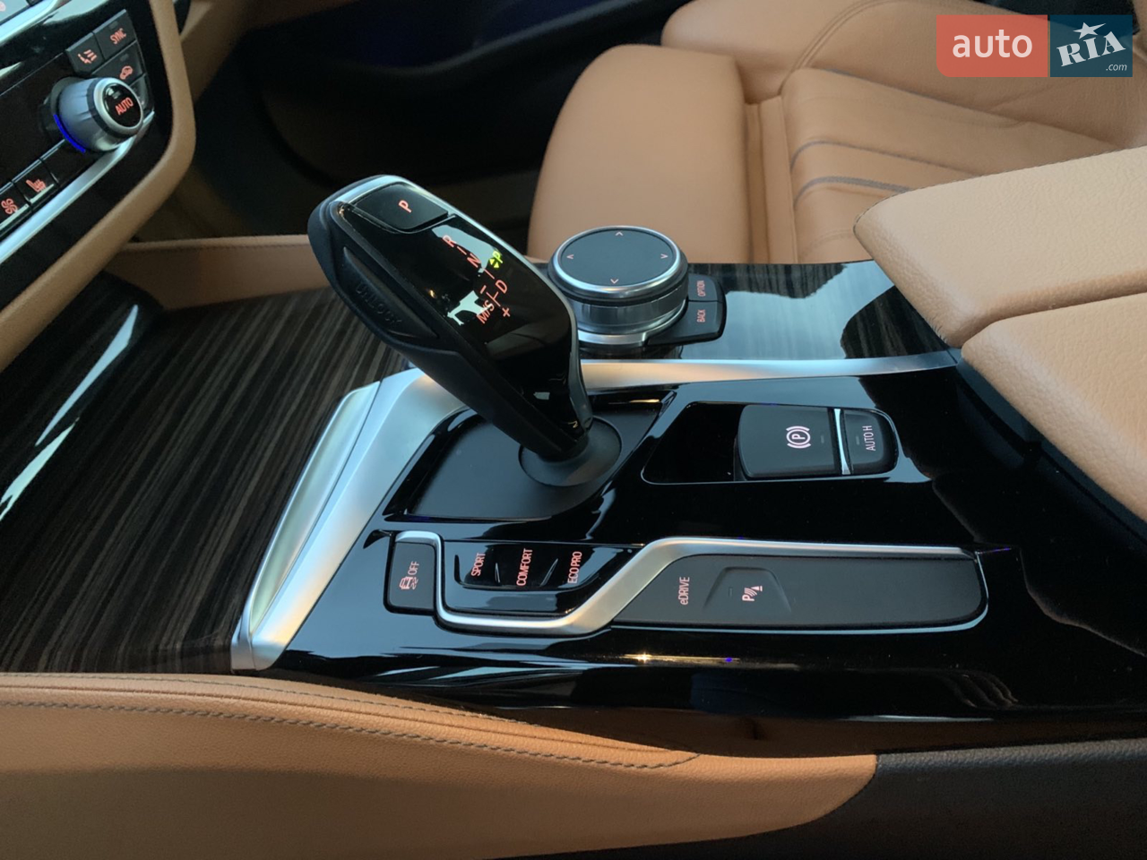 2018 BMW 5er - мініатюра 31