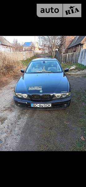 Седан BMW 5 Series 2000 в Смеле