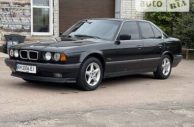 Седан BMW 5 Series 1995 в Житомирі