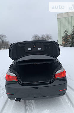 Седан BMW 5 Series 2008 в 