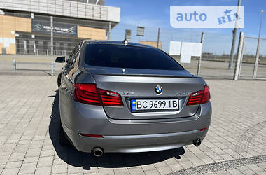 Седан BMW 5 Series 2013 в Трускавці