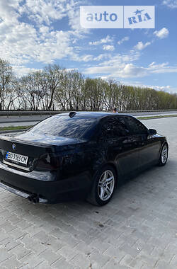 Седан BMW 5 Series 2005 в 