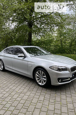 Седан BMW 5 Series 2014 в Надворной