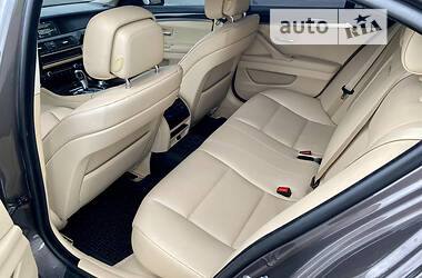 Седан BMW 5 Series 2012 в Днепре