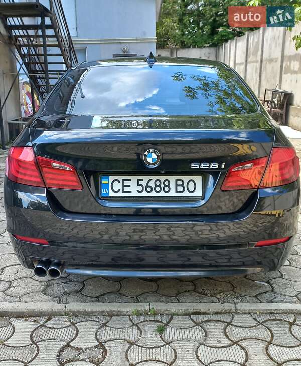 Седан BMW 5 Series 2011 в Чернівцях