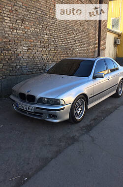 Седан BMW 5 Series 1998 в Черноморске