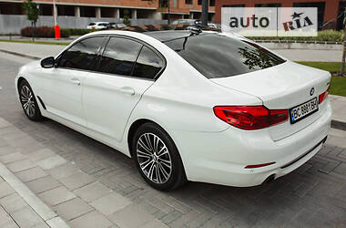 Седан BMW 5 Series 2019 в Львові