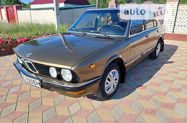 Седан BMW 5 Series 1988 в Николаеве