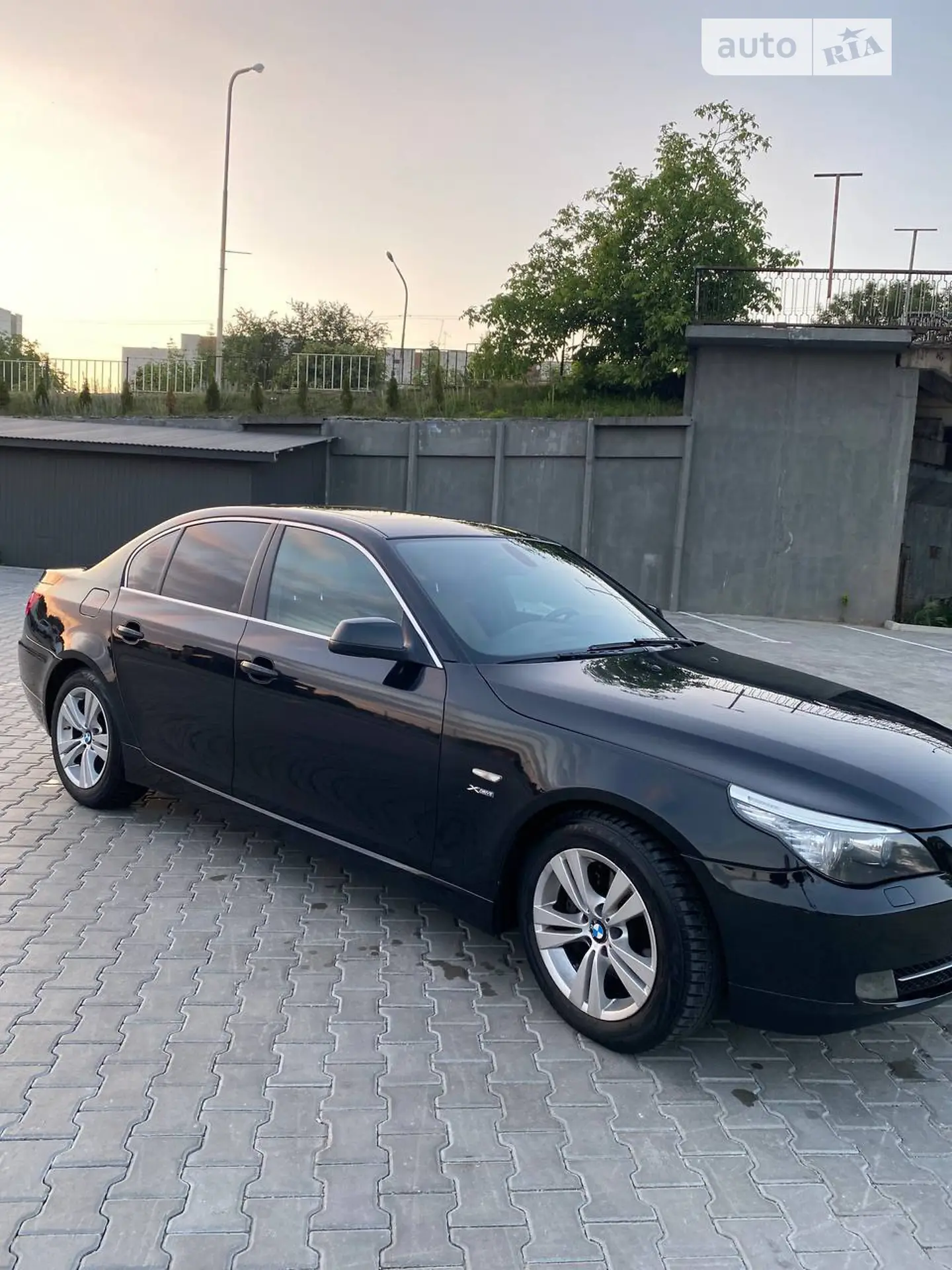 2010 BMW 5er - мініатюра 4