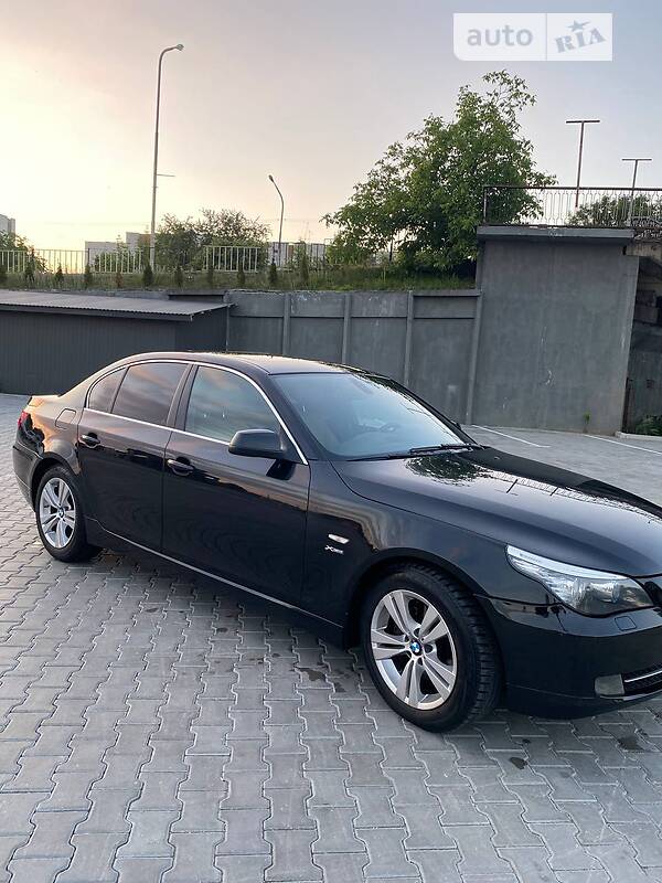 Седан BMW 5 Series 2010 в Львове фото 4 Седан BMW 5 Series 2010 в Львове