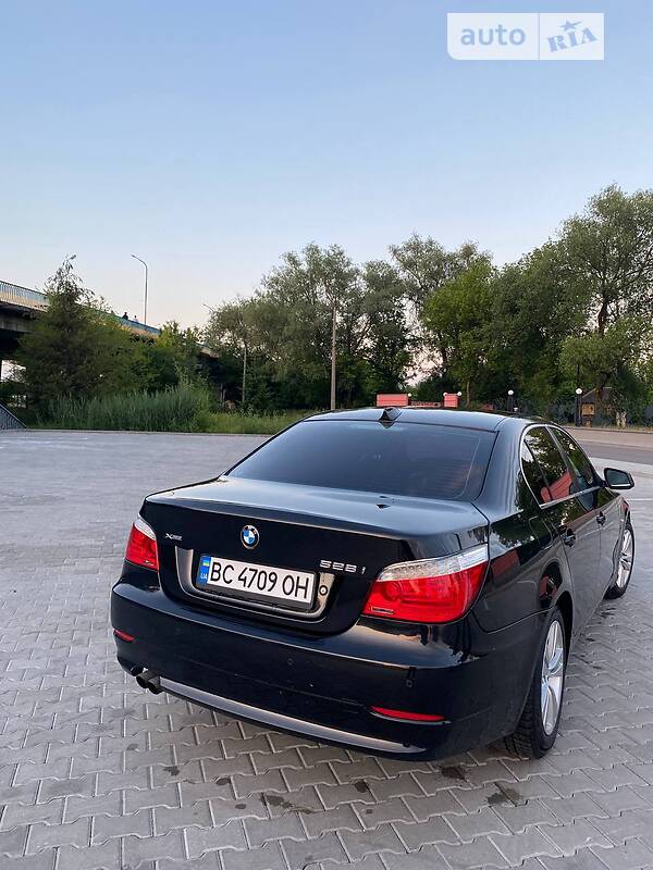 Седан BMW 5 Series 2010 в Львове фото 5 Седан BMW 5 Series 2010 в Львове