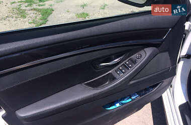 Седан BMW 5 Series 2011 в 