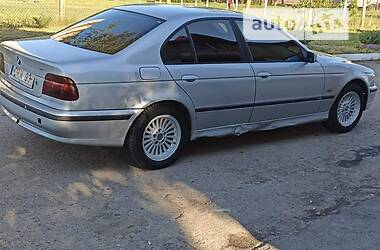 Седан BMW 5 Series 1999 в Дрогобыче