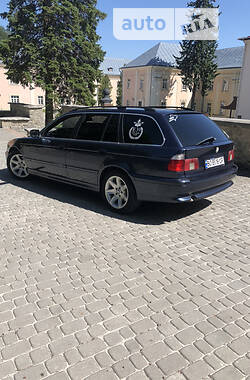 Универсал BMW 5 Series 2002 в Кременце