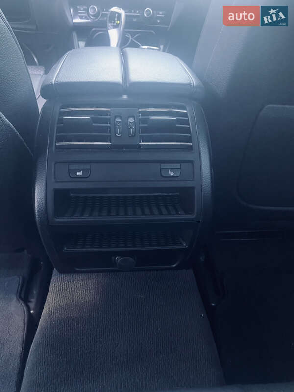 Седан BMW 5 Series 2014 в Киеве