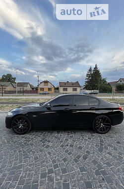Седан BMW 5 Series 2013 в Виноградове