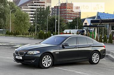 Седан BMW 5 Series 2012 в Днепре